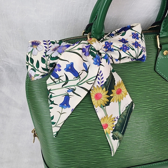 Auth Gucci Floral Silk Twilly/Bandeau - Picture 2 of 8